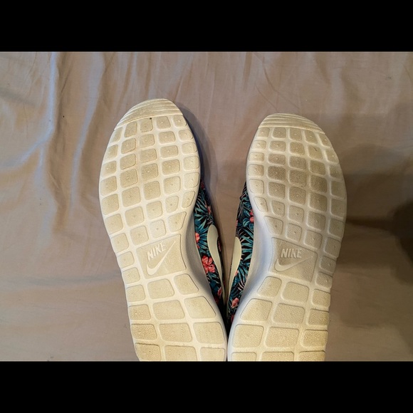 Nike Roche Run - Picture 3 of 4